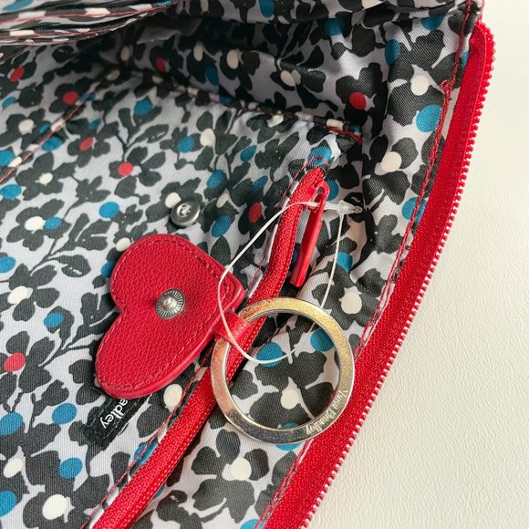 Vera Bradley Iconic RFID Wristlet Cardinal Red - Picture 5 of 8